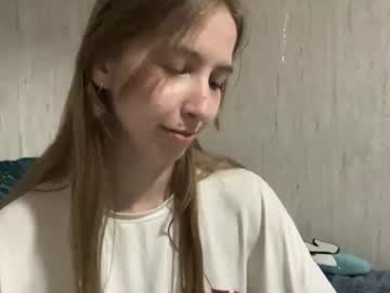 Mayrabereznak Chaturbate stream image from July 20, 2026