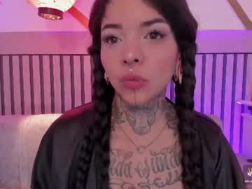 Niinaink Chaturbate stream image from July 20, 2026