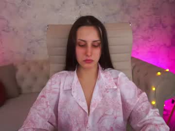 Itsmeannabelle Chaturbate stream image from July 21, 2026