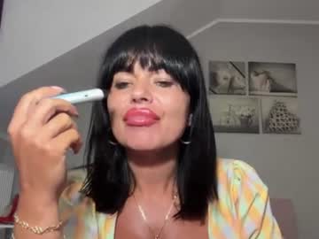Lustjenny Chaturbate stream image from July 21, 2026