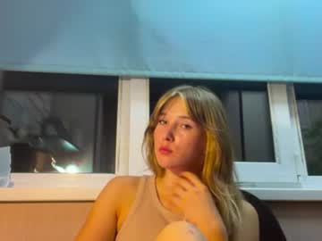 Bunnyaurielle Chaturbate stream image from July 21, 2026