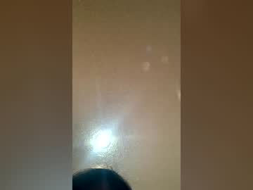 Laracream Chaturbate stream image from July 22, 2026