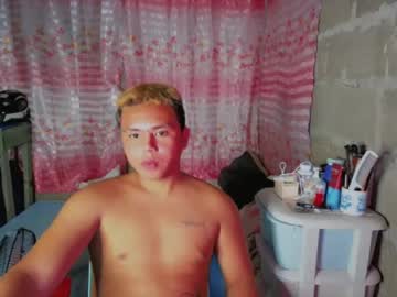 Stfxrenz Chaturbate stream image from July 22, 2026