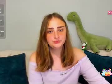 Millibrooksss Chaturbate stream image from July 23, 2026