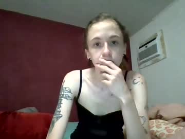 Ellamae2000 Chaturbate stream image from July 23, 2026
