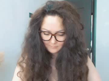 Dalidayes Chaturbate stream image from July 24, 2026